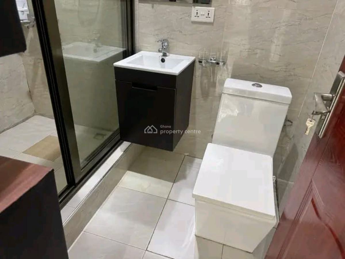 Neat 3-bedroom Semi Detached House @trasacco, Trasacco, Adjiringanor, East Legon, Accra, House for Rent