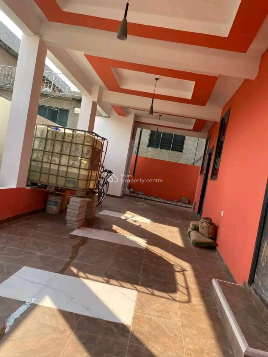 Executive 3-bedroom House@ Teshie First Junction, First Junction, Teshie-nungua Estates, Accra, House for Rent