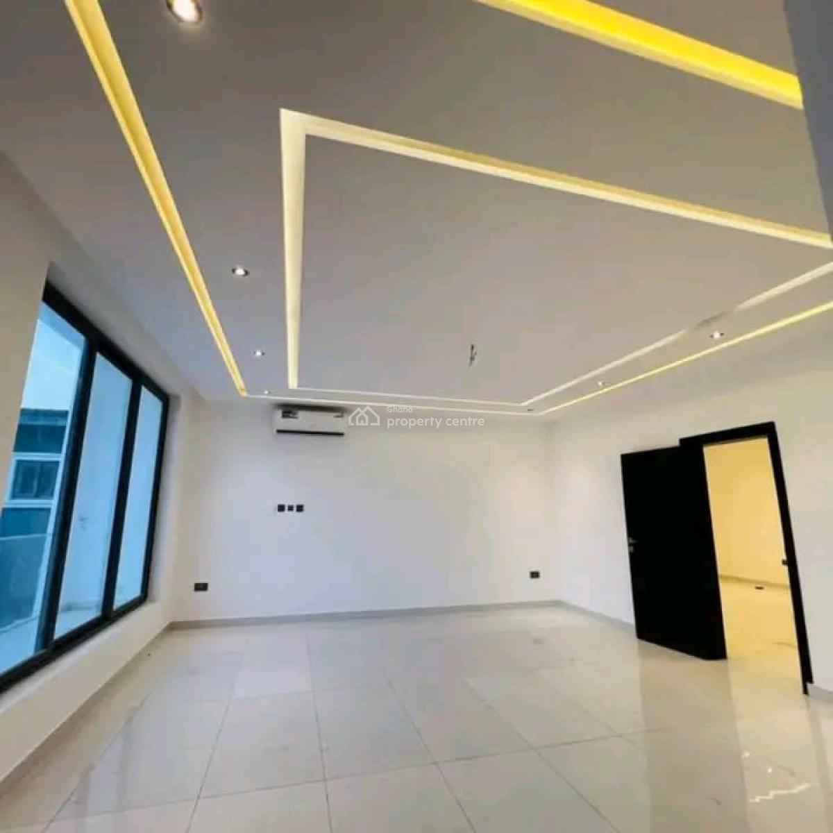 Modern 4-bedroom Townhouse @ Botwe, Ashaley Botwe, Adenta Municipal, Accra, House for Sale