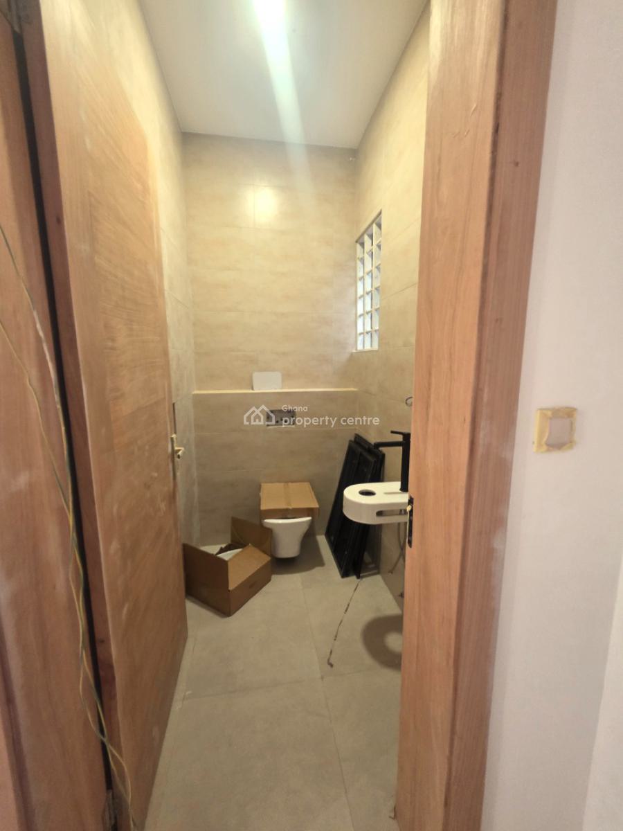 4 Bedroom House with a Boys Quarters at Spintex, Spintex, Accra Metropolitan, Accra, House for Sale