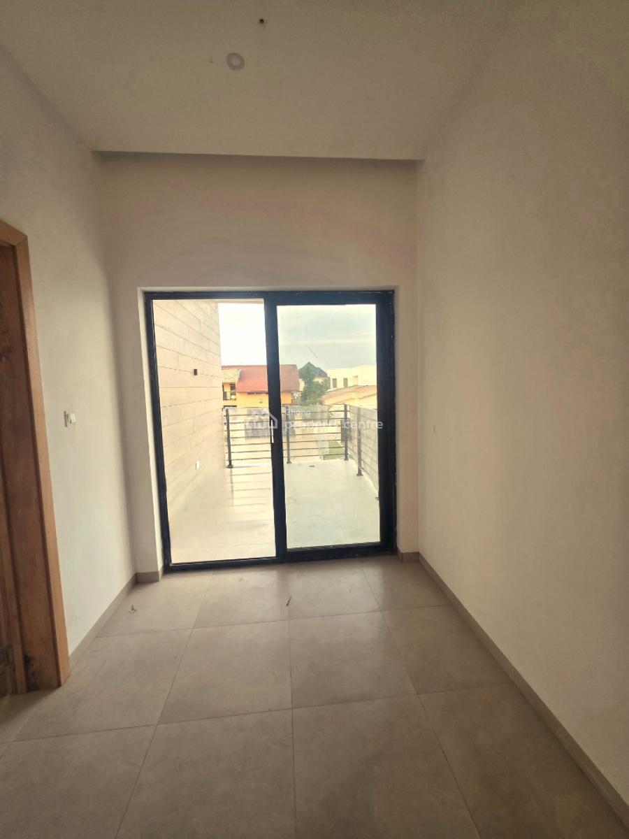 4 Bedroom House with a Boys Quarters at Spintex, Spintex, Accra Metropolitan, Accra, House for Sale