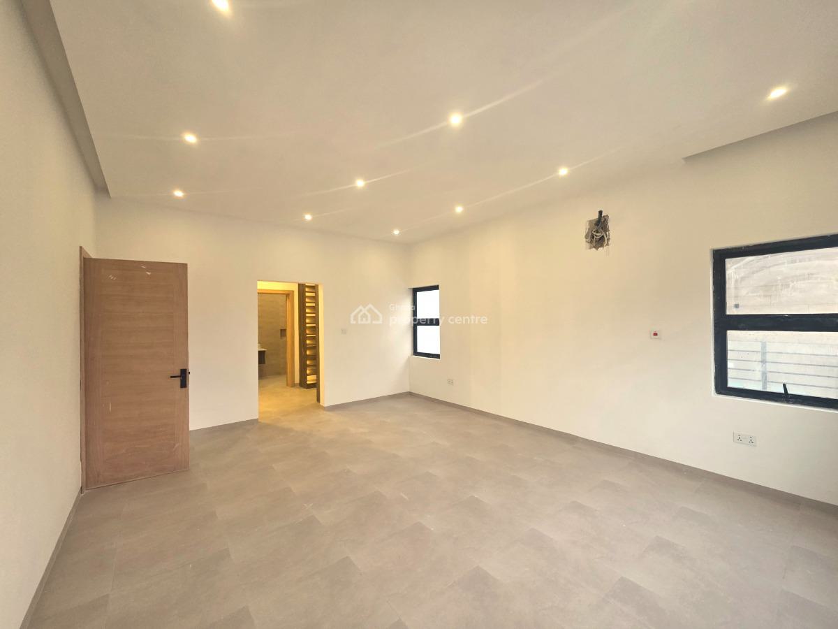 4 Bedroom House with a Boys Quarters at Spintex, Spintex, Accra Metropolitan, Accra, House for Sale