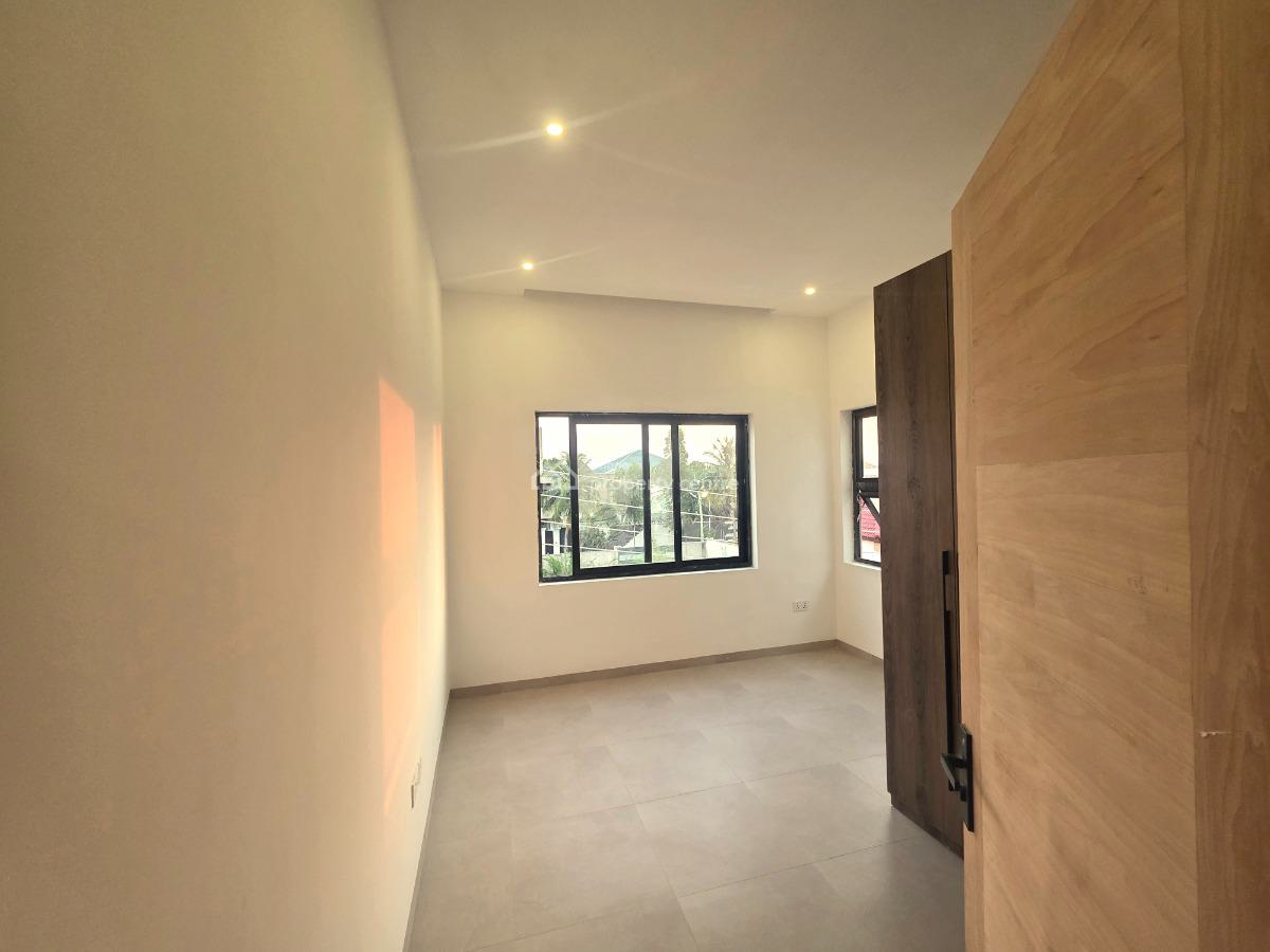 4 Bedroom House with a Boys Quarters at Spintex, Spintex, Accra Metropolitan, Accra, House for Sale
