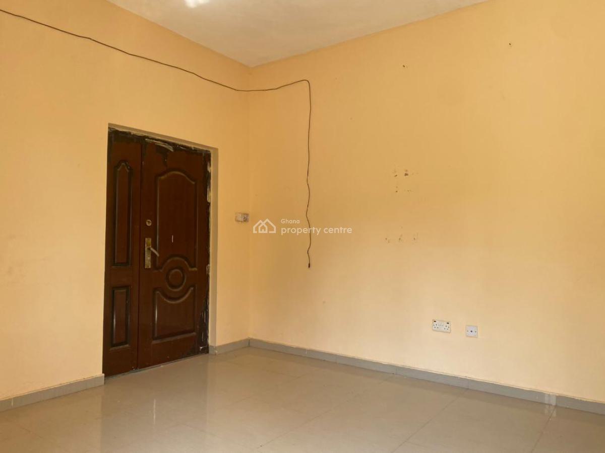 5brm of 3 Apartments Behind West Hills Mall Redtop Accra, West Hills Mall Redtop Policeman, Ga South Municipal, Accra, Block of Flats for Sale