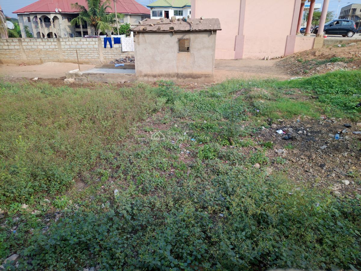 Roadside Commercial 8plots at Madina Accra, Zongo Junction, Madina, La Nkwantanang Madina Municipal, Accra, Commercial Land for Sale