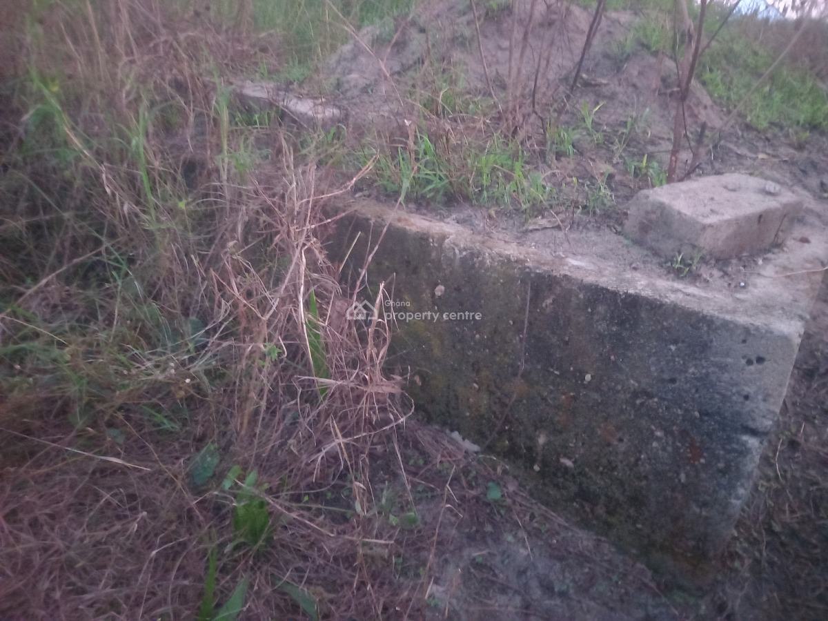 Half Plot, Saaman, Near Kenyasi Bosore., Kumasi Metropolitan, Ashanti, Residential Land for Sale