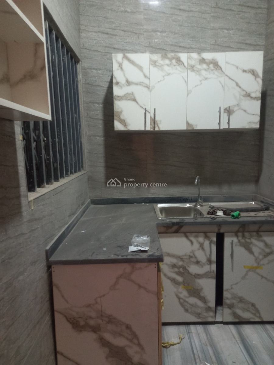 1 Bedroom Self Contain, Buokrom Estate Quarry., Kumasi Metropolitan, Ashanti, Apartment for Rent