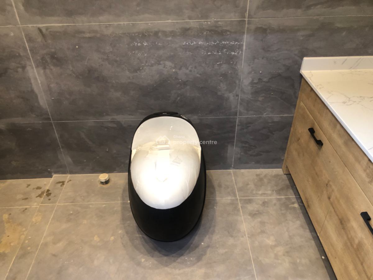 3 Bedroom with Swimming Pool in a Good Location, Katamanso Road, East Legon Hills, East Legon, Accra, Detached Bungalow for Sale