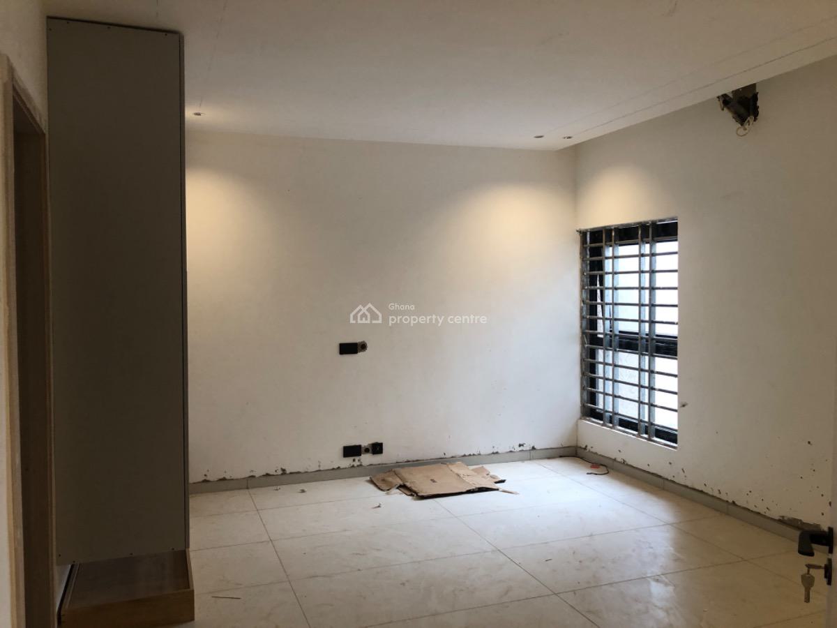 3 Bedroom with Swimming Pool in a Good Location, Katamanso Road, East Legon Hills, East Legon, Accra, Detached Bungalow for Sale