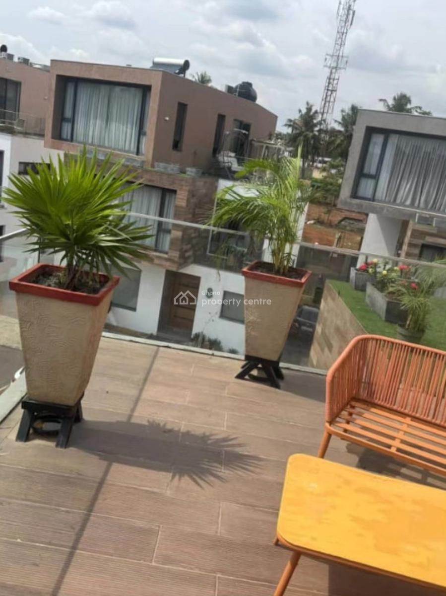 Executive 4 Bedrooms, Cantonments, Accra, Townhouse for Sale