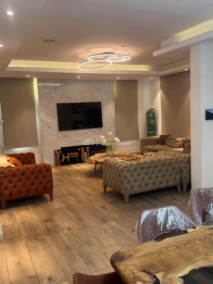 Executive 4 Bedrooms, Cantonments, Accra, Townhouse for Sale