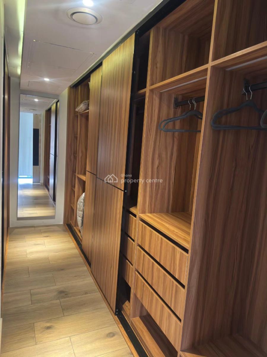 Executive 4 Bedrooms, Cantonments, Accra, Townhouse for Sale