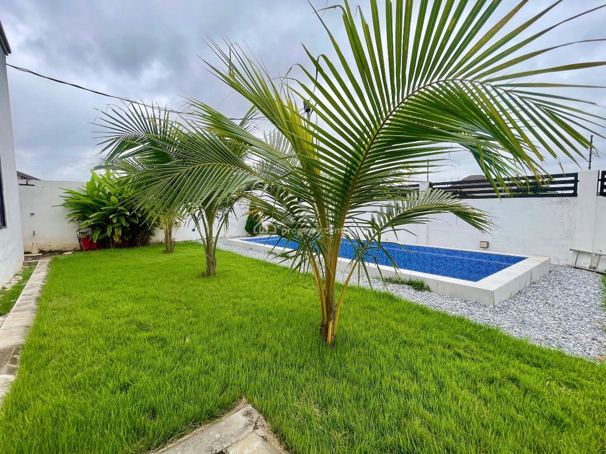 4 Bedroom, Odumase, Pokuase (pokoasi), Ga West Municipal, Accra, Detached Bungalow for Rent