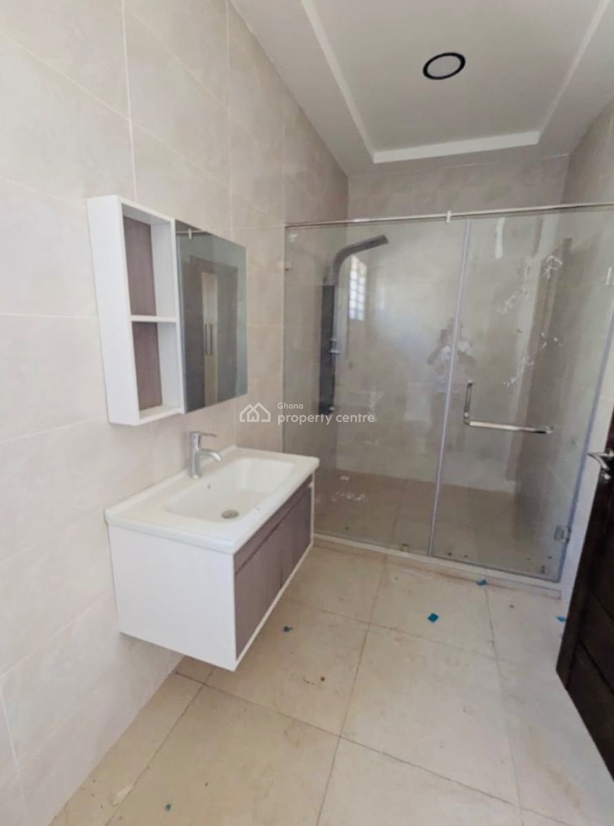 Achimota 3 Bedrooms House, Mile 7, Achimota, Accra, House for Sale