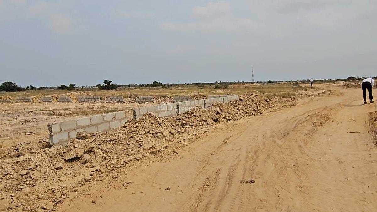 Growth & Comfort, Skyport City, Tsopoli, Accra Metropolitan, Accra, Mixed-use Land for Sale