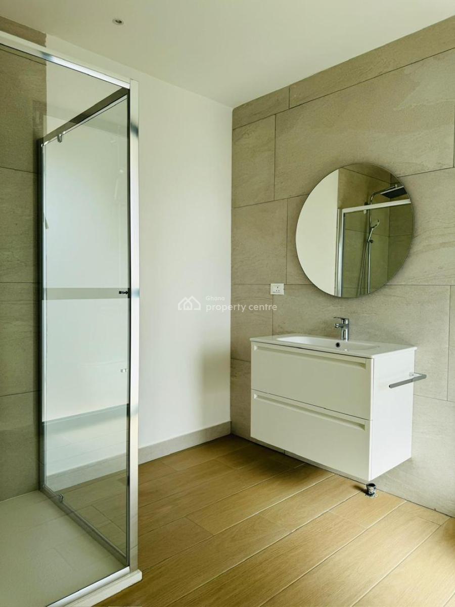Executive Unfurnished 4 Bedroom, Cantonments, Accra, Townhouse for Rent