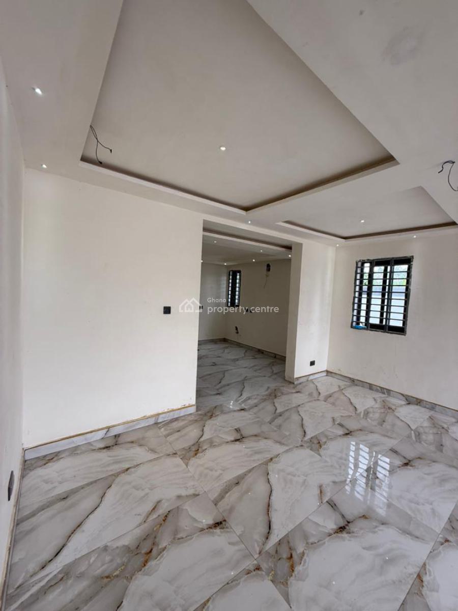 5 Bedroom House with Pool, Adenta Snnit, Adenta Municipal, Accra, House for Sale