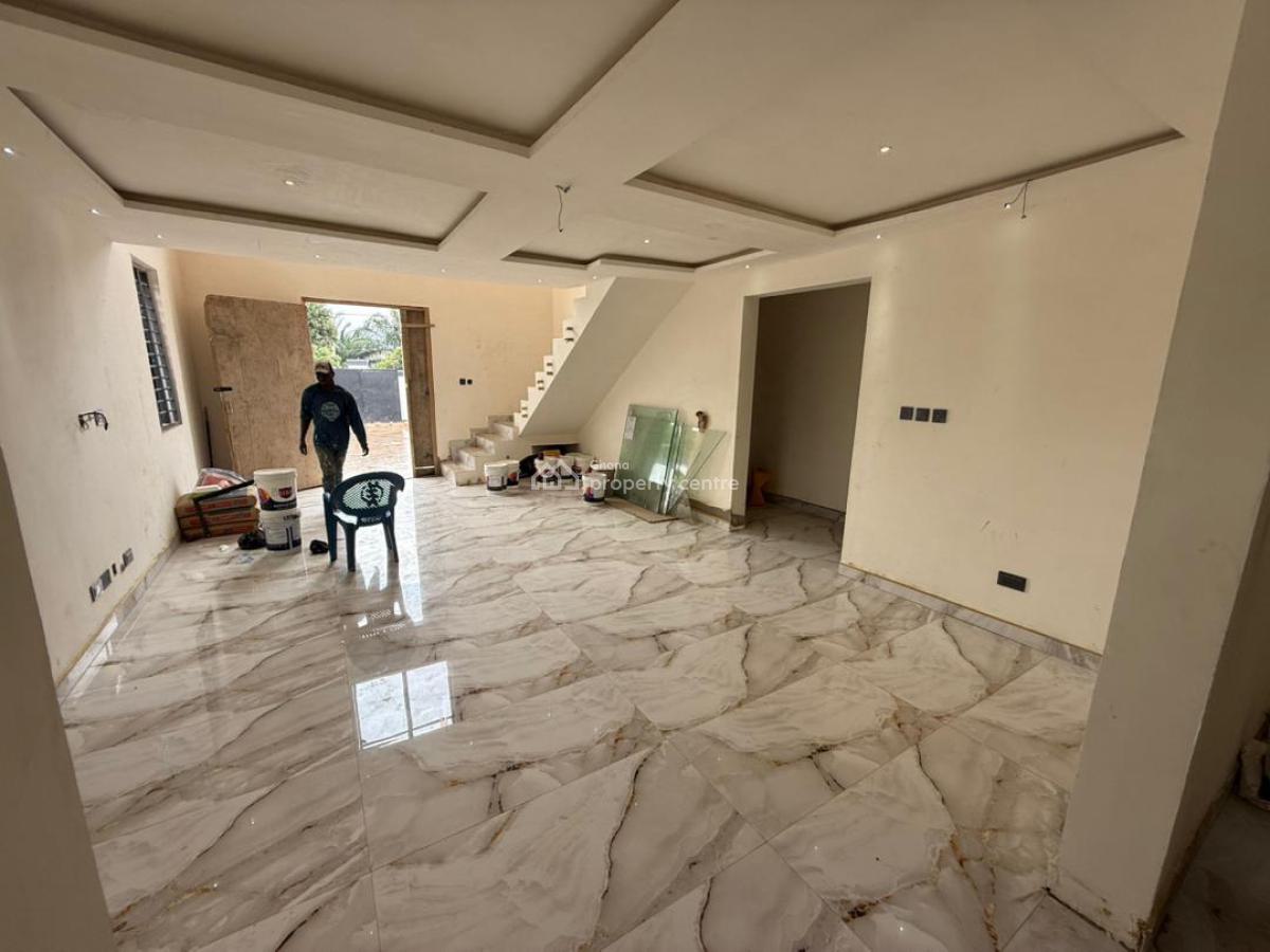 5 Bedroom House with Pool, Adenta Snnit, Adenta Municipal, Accra, House for Sale