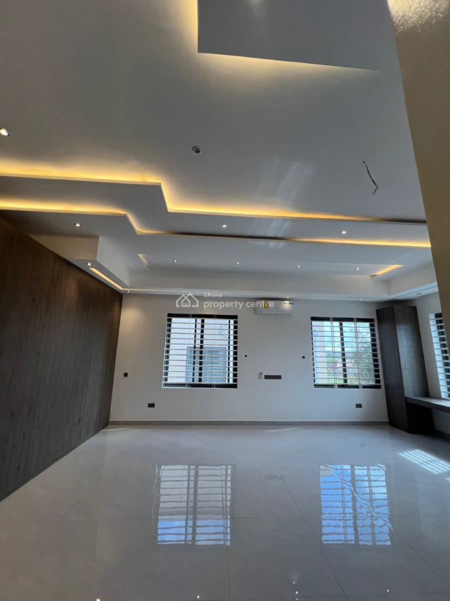 Nicely 4 Bedrooms House with Pool, Afuaman, Ablekuma South, Accra Metropolitan, Accra, House for Sale