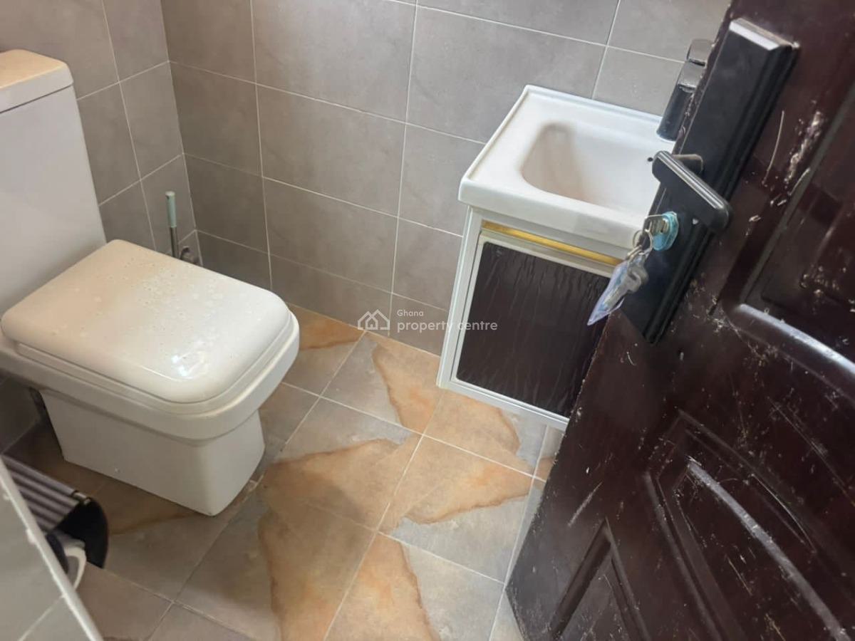 Executive 4 Bedroom, Achimota, Accra, Townhouse for Rent