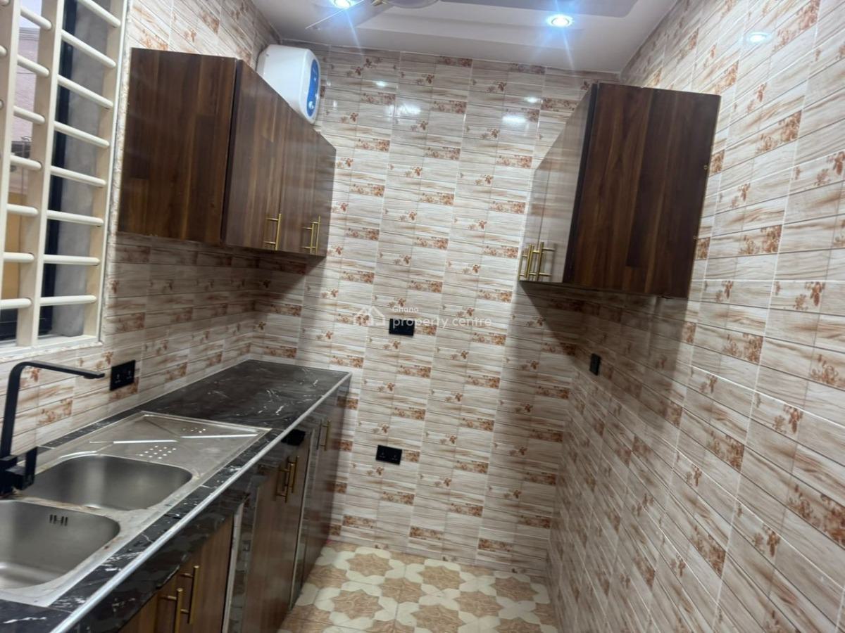 Executive 4 Bedroom, Achimota, Accra, Townhouse for Rent