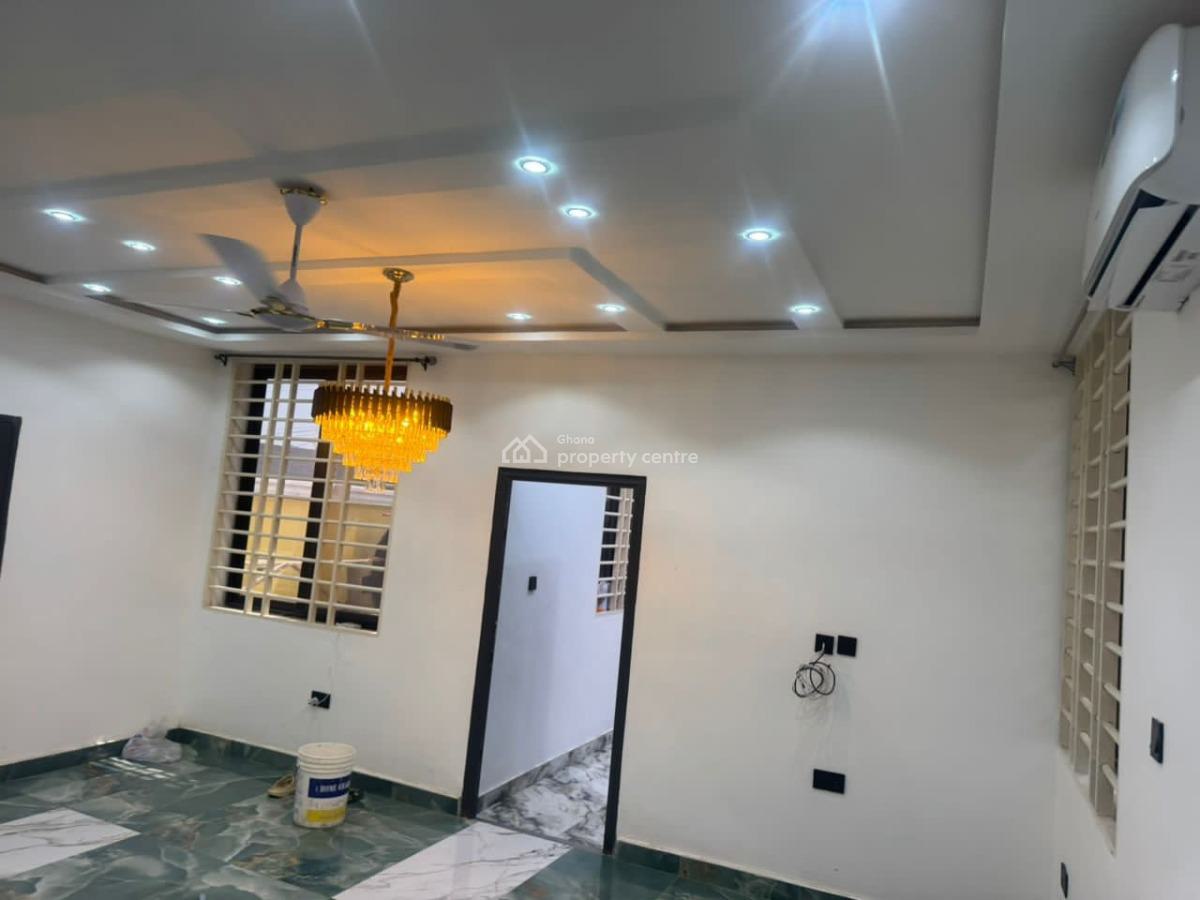 Executive 4 Bedroom, Achimota, Accra, Townhouse for Rent