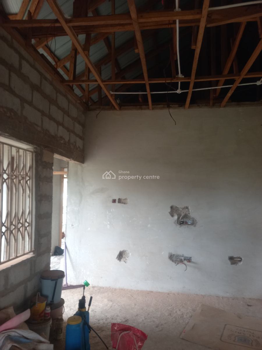 7 Bedrooms, Atwima Techiman, Near Kwadaso Hilltop, Kumasi Metropolitan, Ashanti, House for Sale