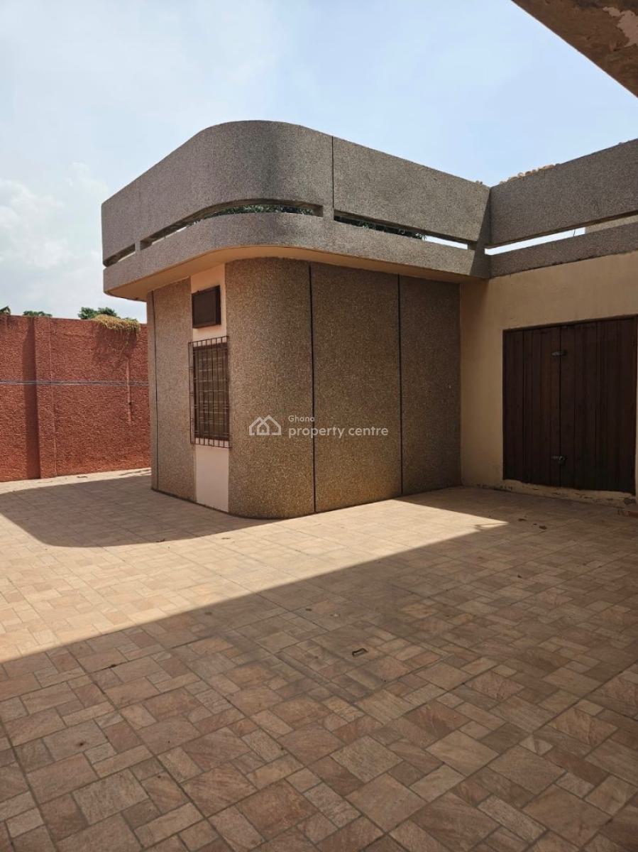 7 Bedrooms, Maple Leafs Area, Achimota, Accra, Detached Duplex for Sale