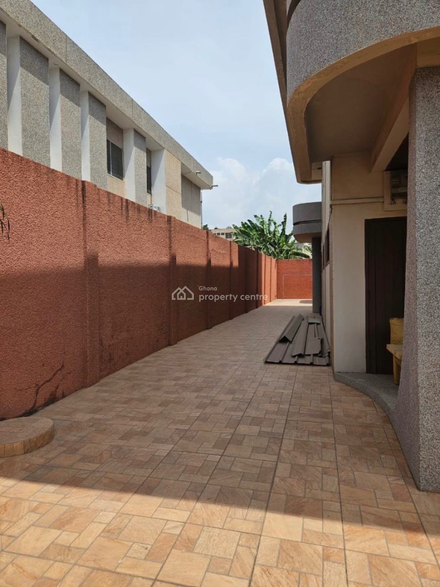 7 Bedrooms, Maple Leafs Area, Achimota, Accra, Detached Duplex for Sale