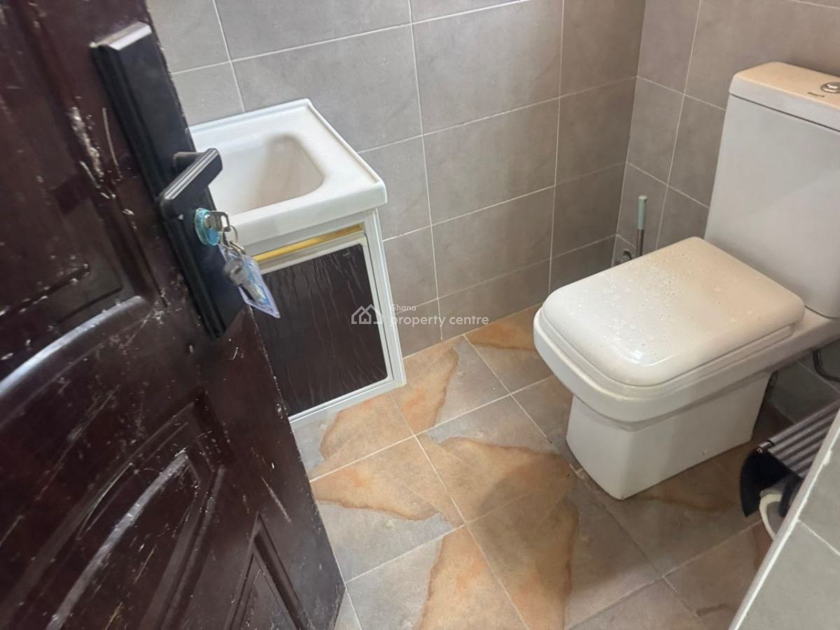 3 Bedrooms, T Junction, Achimota, Accra, Detached Duplex for Rent