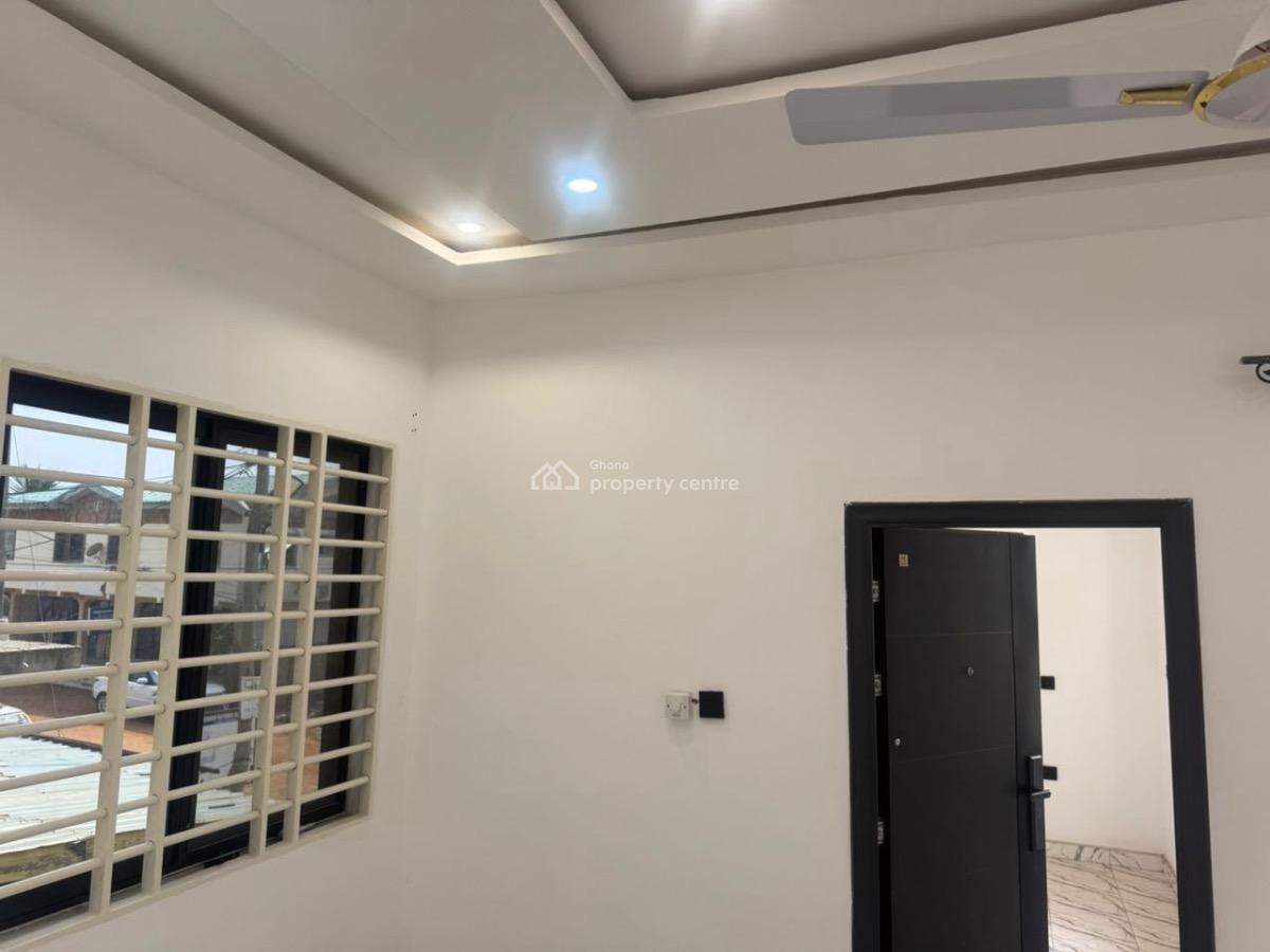 3 Bedrooms, T Junction, Achimota, Accra, Detached Duplex for Rent