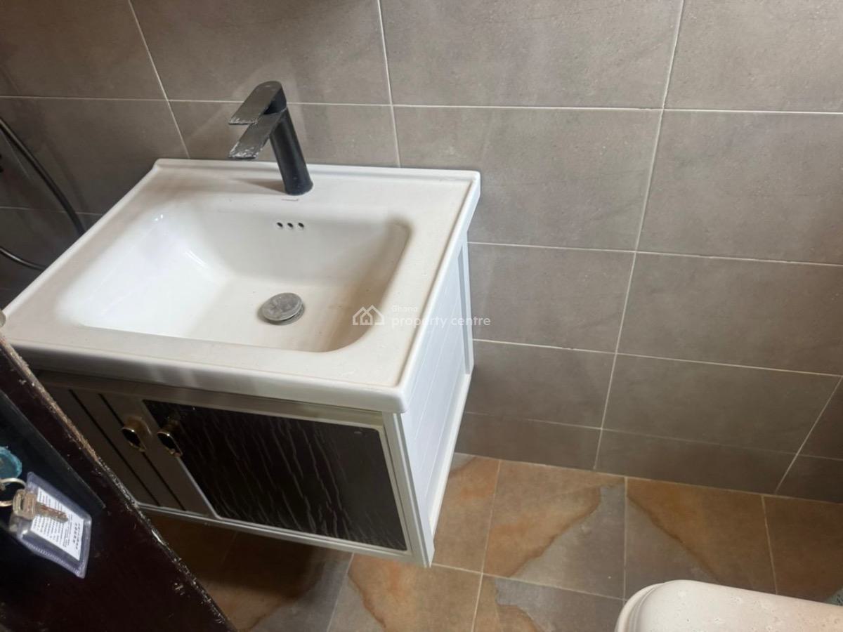 3 Bedrooms, T Junction, Achimota, Accra, Detached Duplex for Rent