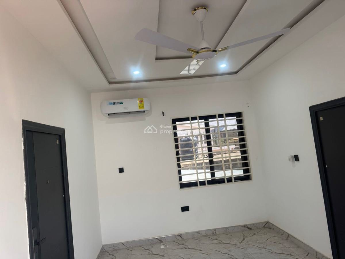 3 Bedrooms, T Junction, Achimota, Accra, Detached Duplex for Rent