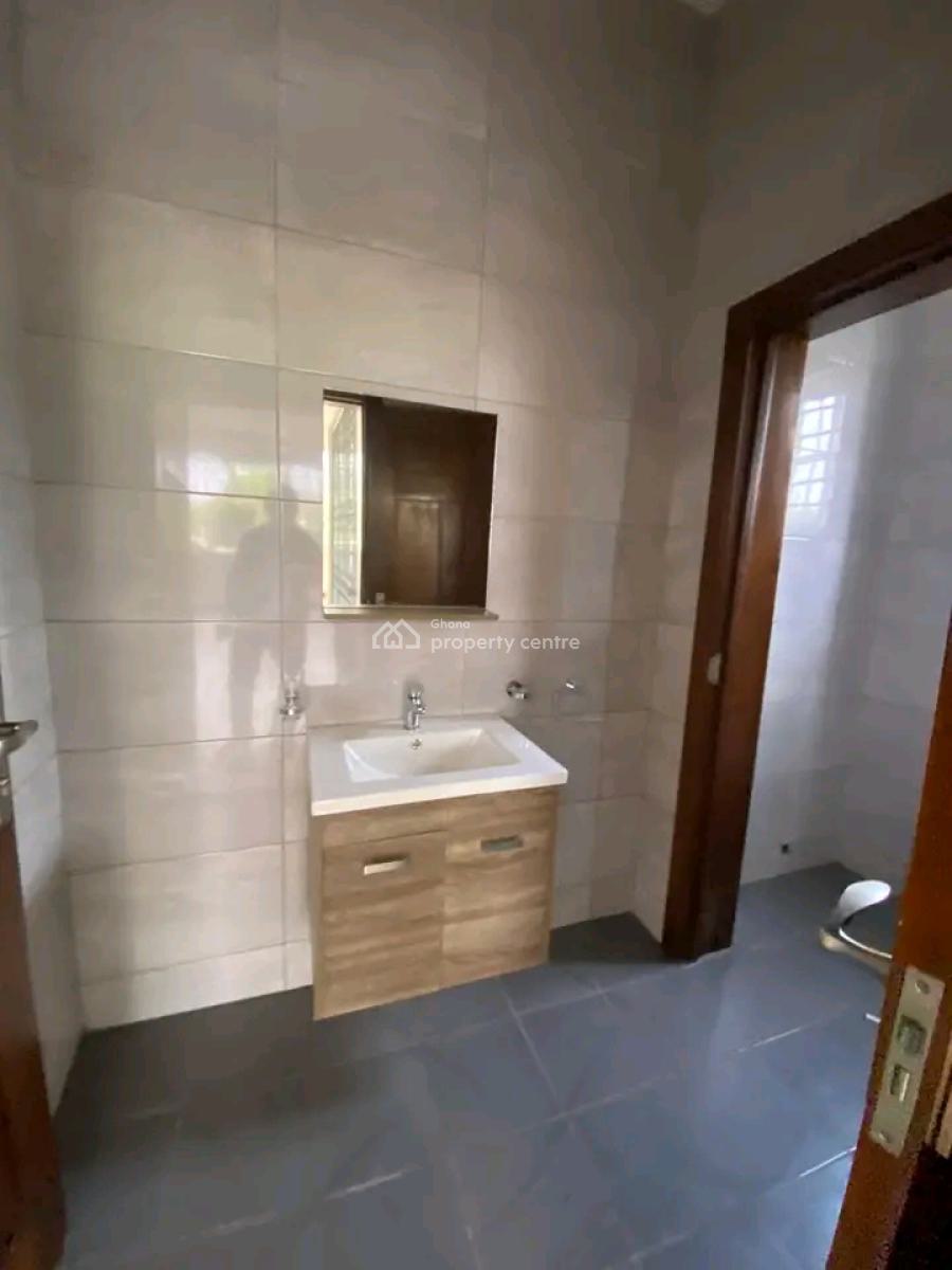 Modern 3-bedroom Townhouse, East Legon, Accra, House for Rent