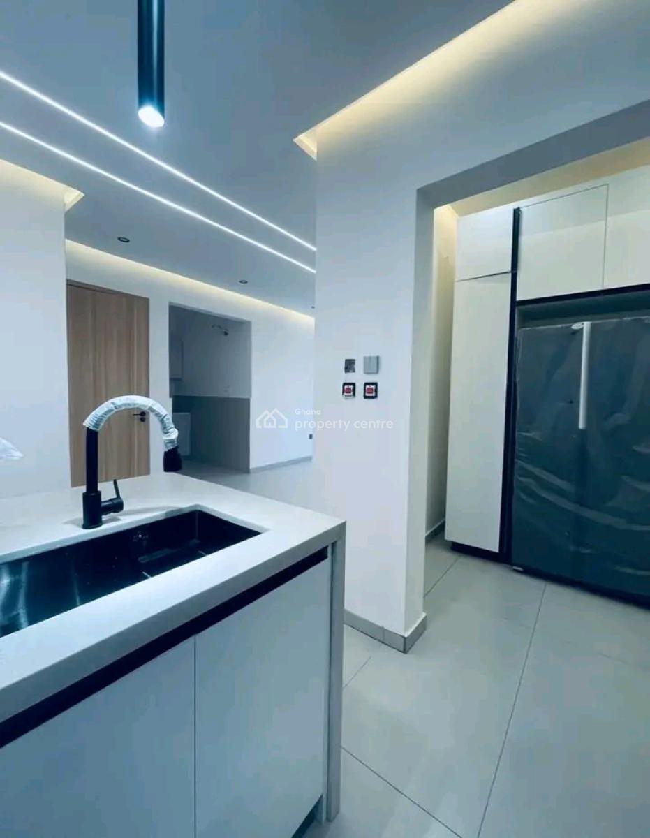 Executive 4-bedroom Townhouse, East Legon, Accra, Townhouse for Sale