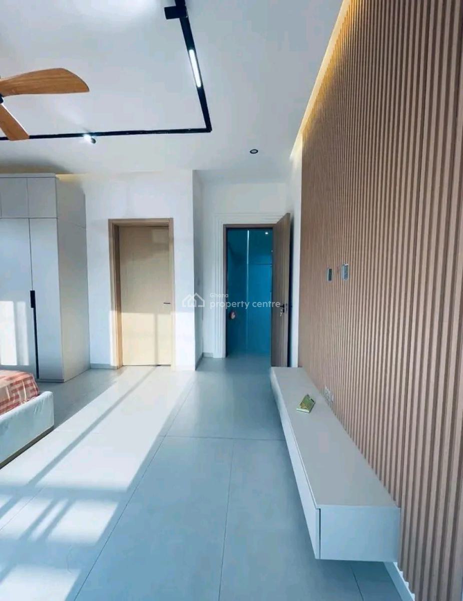 Executive 4-bedroom Townhouse, East Legon, Accra, Townhouse for Sale