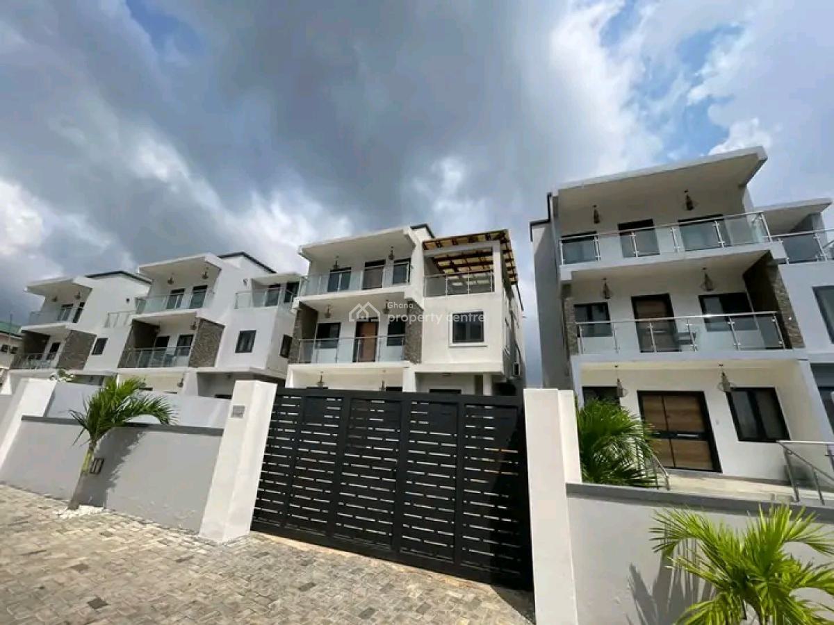 Executive 4-bedroom Townhouse, North Labone, Accra, Townhouse for Rent