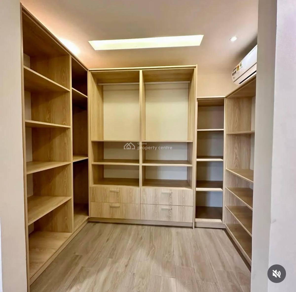 Executive Fully Furnished 4-bedroom, Adjiringanor, East Legon, Accra, House for Sale