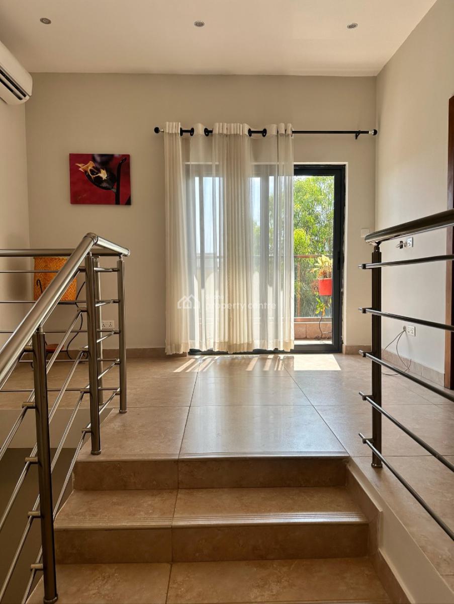 Executive 4 Bedroom, Oyarifa, La Nkwantanang Madina Municipal, Accra, House for Sale