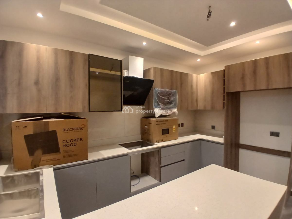 3 Bedroom Houses in a Gated Estate., Oyarifa to Aburi Highway, Oyarifa, La Nkwantanang Madina Municipal, Accra, Detached Duplex for Sale