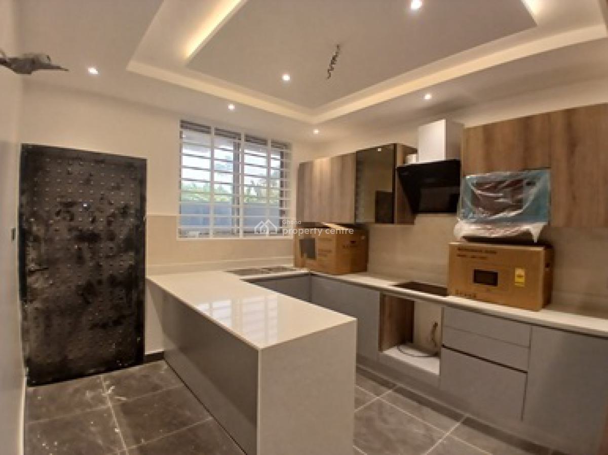 3 Bedroom Houses in a Gated Estate., Oyarifa to Aburi Highway, Oyarifa, La Nkwantanang Madina Municipal, Accra, Detached Duplex for Sale