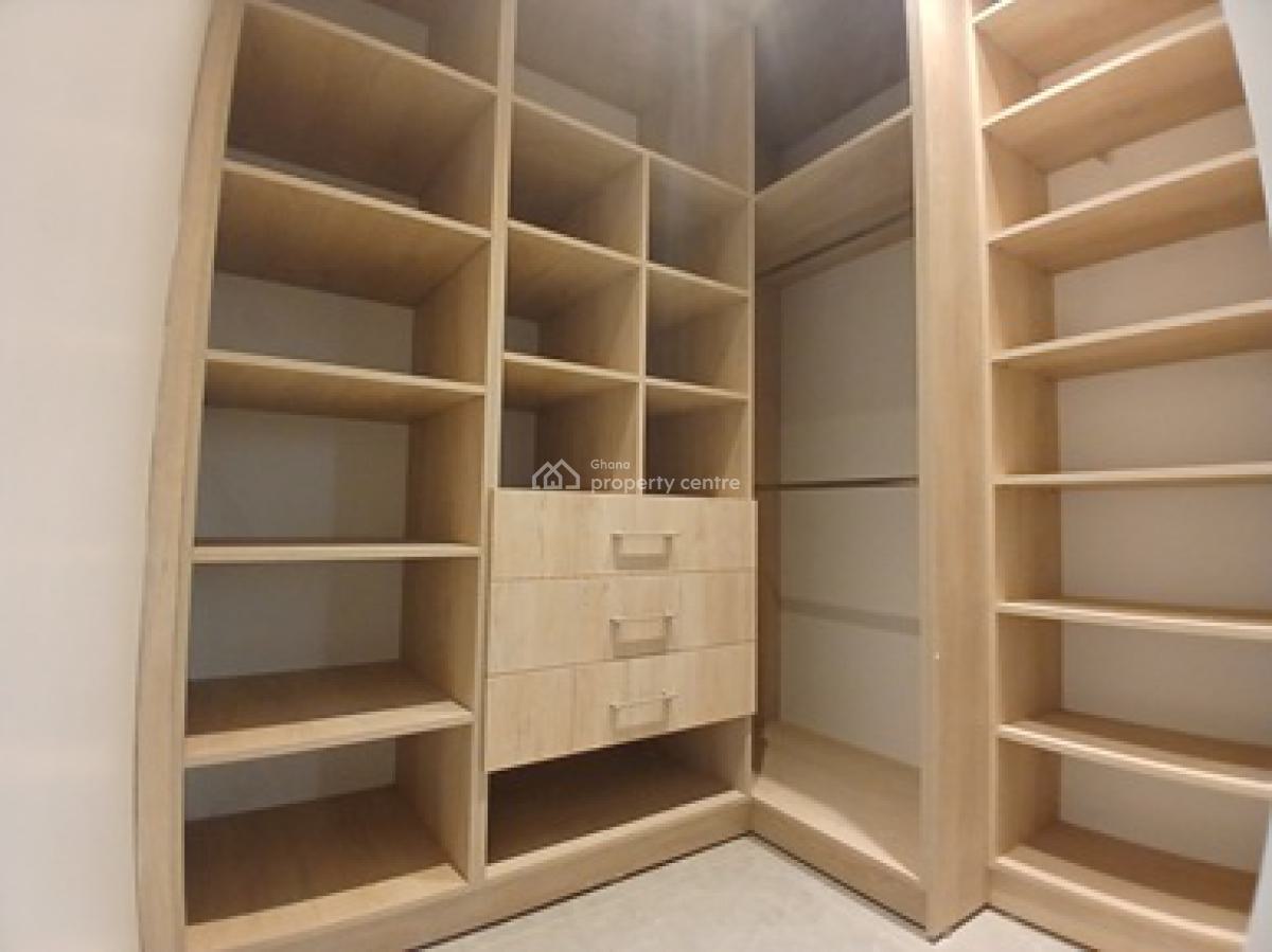 3 Bedroom Houses in a Gated Estate., Oyarifa to Aburi Highway, Oyarifa, La Nkwantanang Madina Municipal, Accra, Detached Duplex for Sale