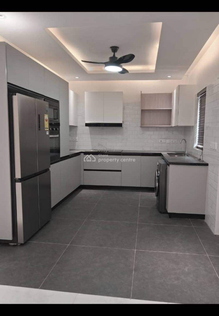 Executive 3 Bedrooms, West Trassacco, East Legon, Accra, Townhouse for Sale
