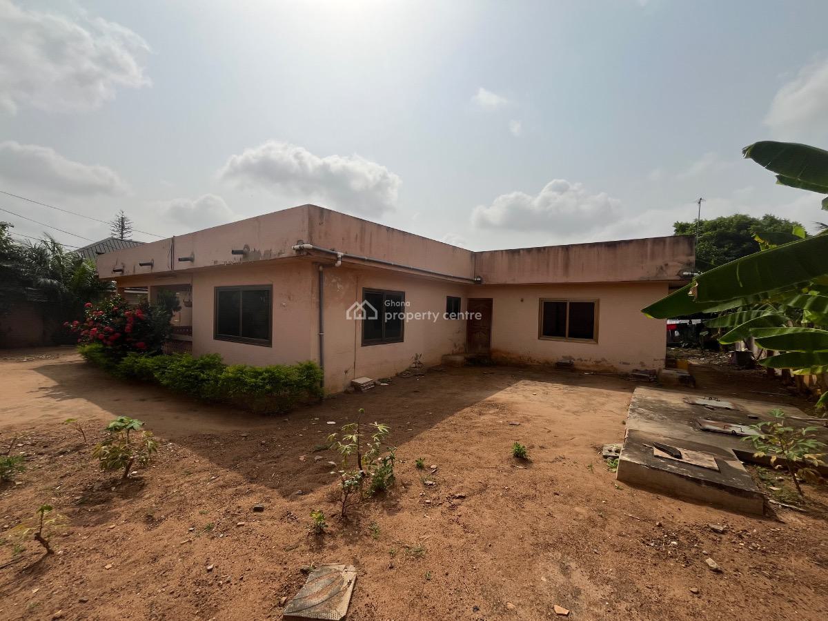 5 Bedroom Bungalow, Taifa, Taifa, Ga East Municipal, Accra, Detached Bungalow for Sale