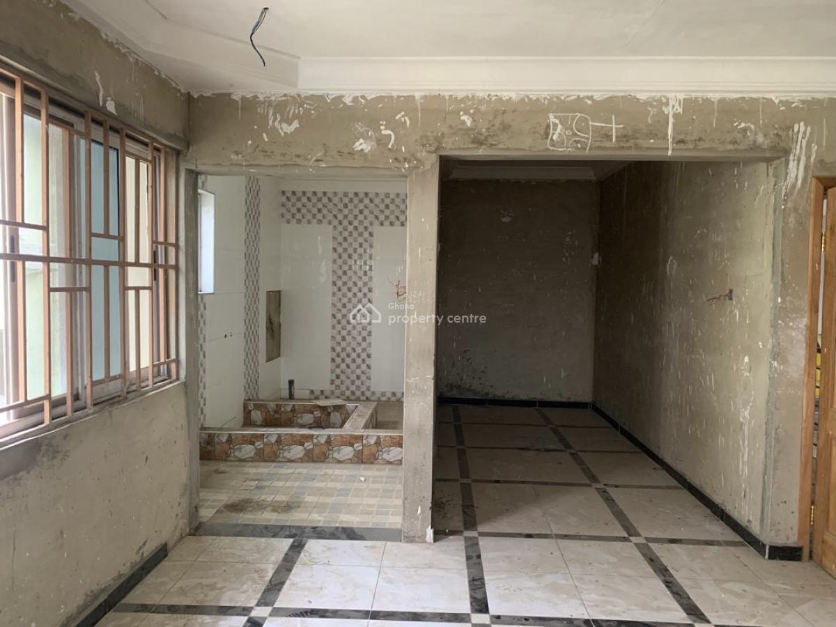 4 Bedrooms, Pampaso, Nsawam, Akuapim South Municipal, Eastern Region, Detached Duplex for Sale