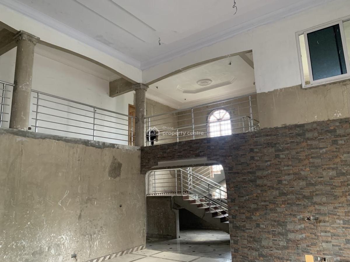 4 Bedrooms, Pampaso, Nsawam, Akuapim South Municipal, Eastern Region, Detached Duplex for Sale