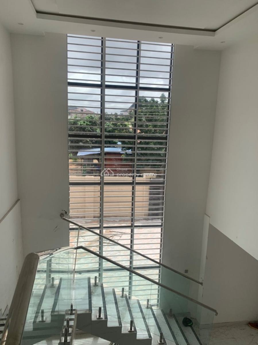 5 Bedrooms at Ashongman Estate, Ashongman Estate, Ga East Municipal, Accra, Detached Duplex for Sale