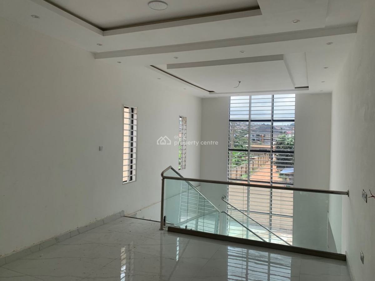 5 Bedrooms at Ashongman Estate, Ashongman Estate, Ga East Municipal, Accra, Detached Duplex for Sale