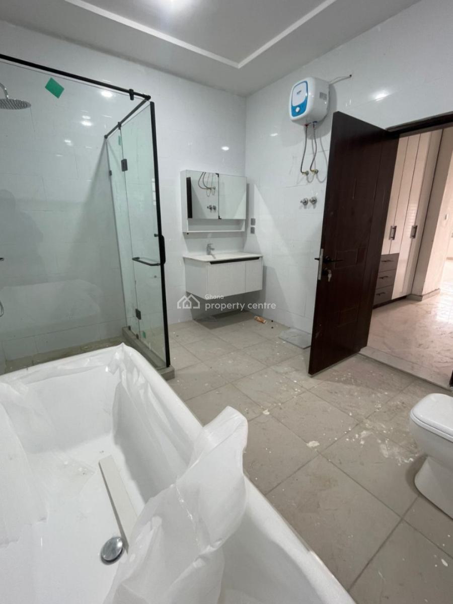 Executive 4 Bedroom, Ashaley Botwe, Adenta Municipal, Accra, House for Sale