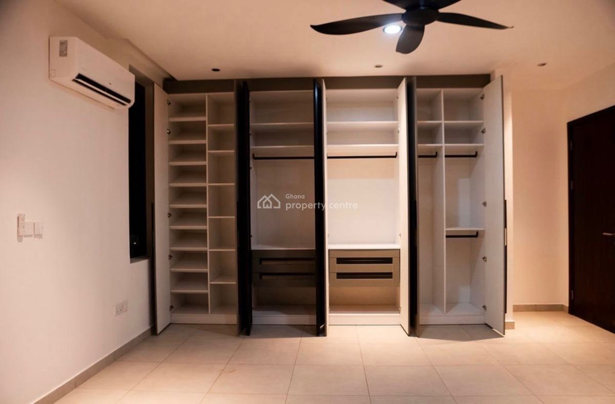 4 Bedrooms, School Junction, Ashaley Botwe, Adenta Municipal, Accra, Detached Duplex for Sale